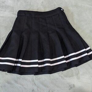 H&M Black Tennis Skirt